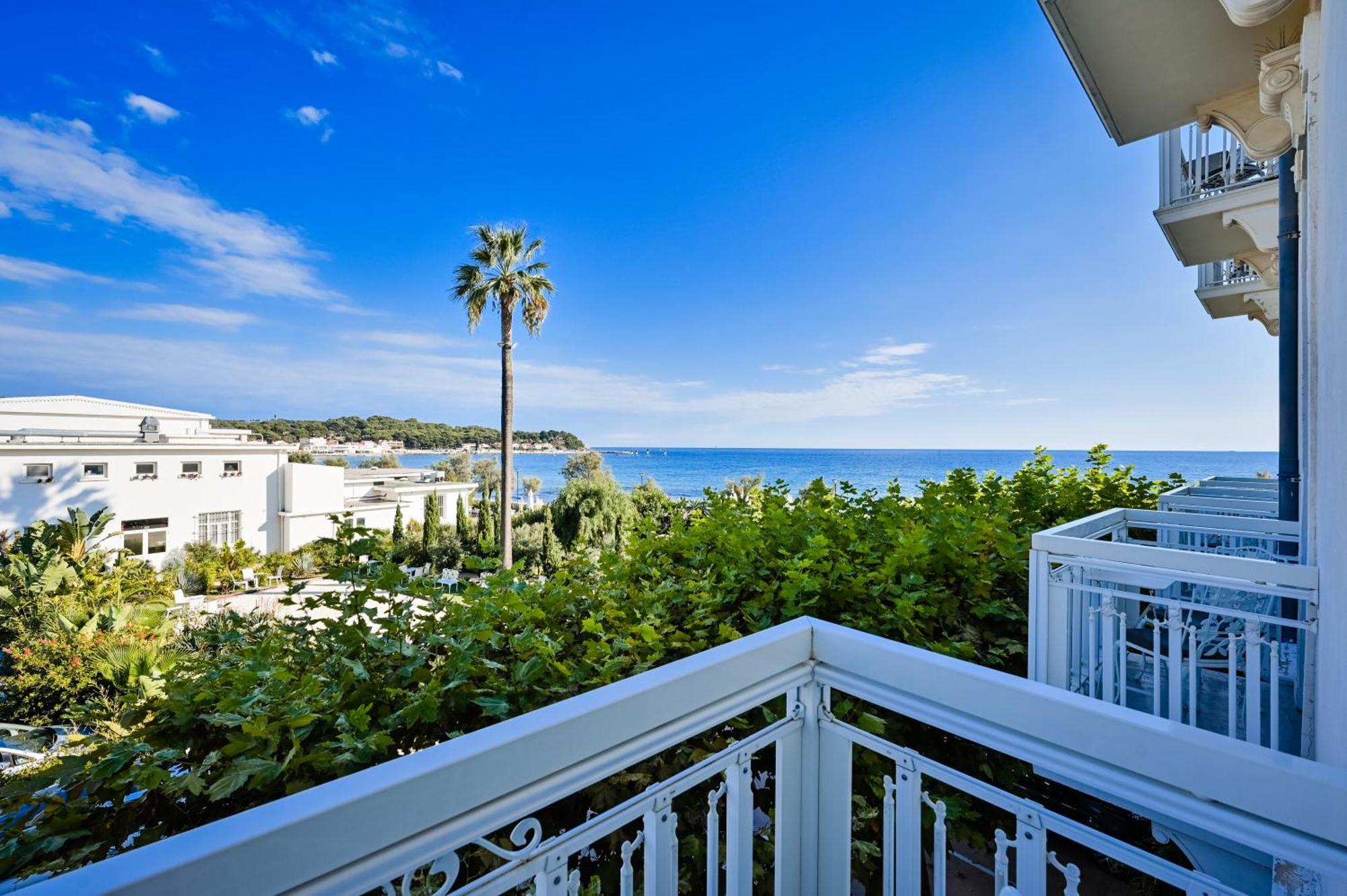 Grand Hotel Des Sablettes Plage, Curio Collection By Hilton La Seyne-sur-Mer Luaran gambar